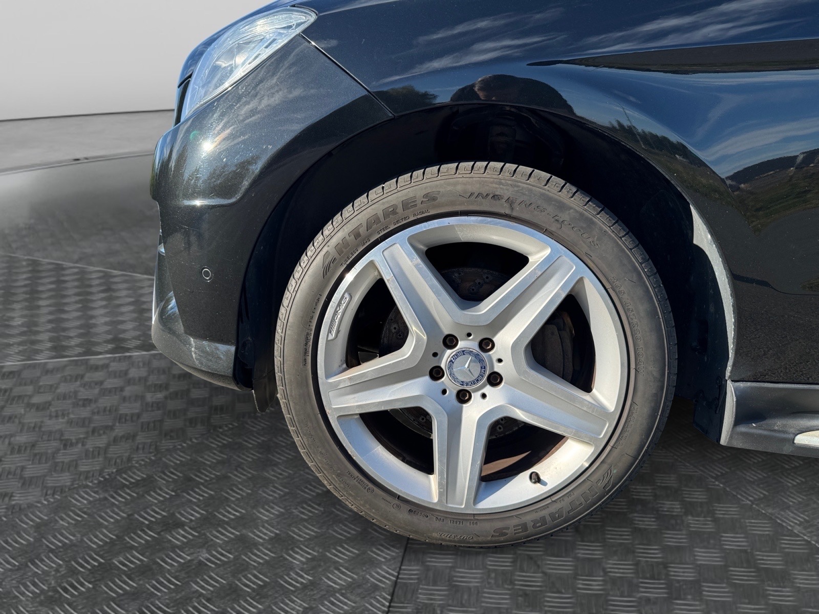 /public/uploads/cars/thumbs/o-1k0uuigks12ti43krs21fk2vmnq-9e222.jpeg